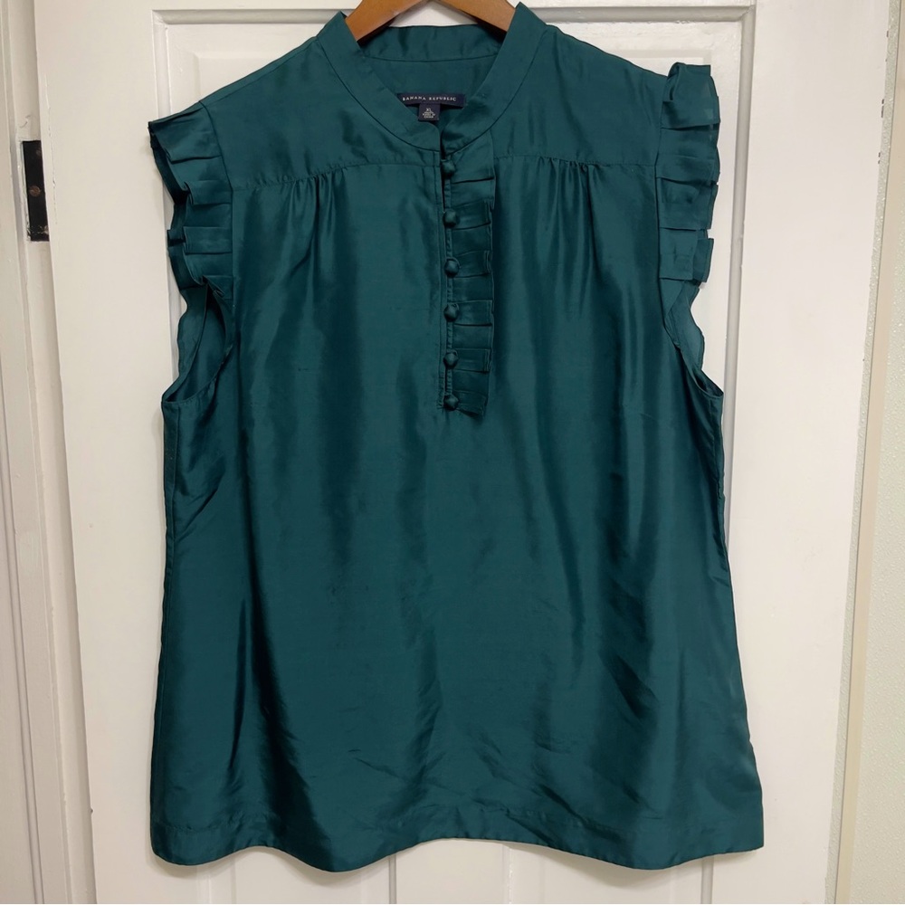 Banana Republic 100% Silk Short Sleeve Blouse Dark Green Size XL
